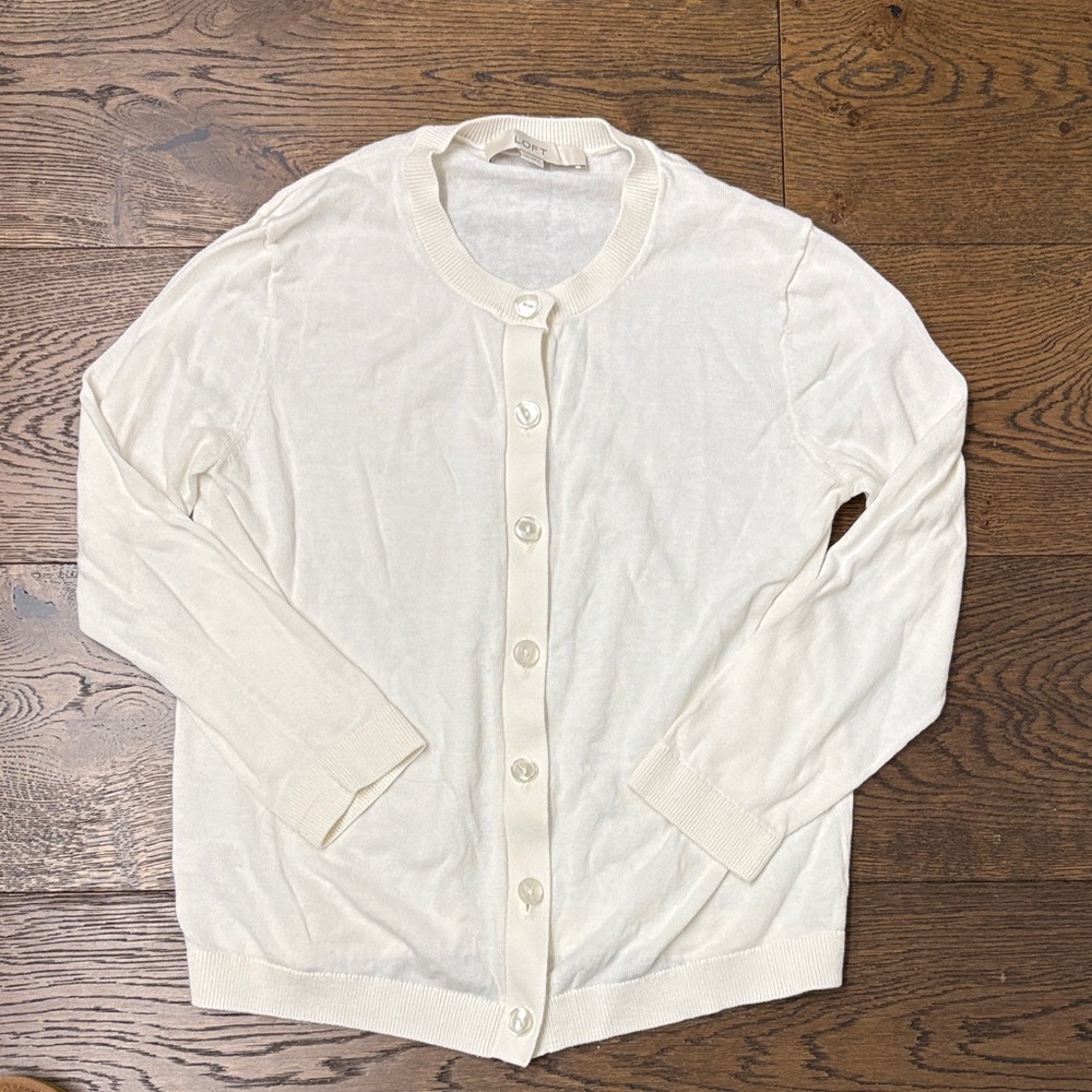 Loft Cream Cardigan Sweater xs
